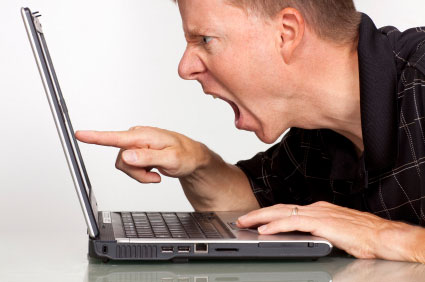angry-man-with-laptop